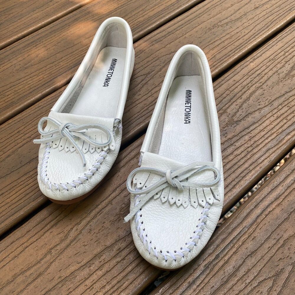 Minnetonka Moccasin Leather Kilty Plus Women's 8 Color White leather - Picture 3 of 10